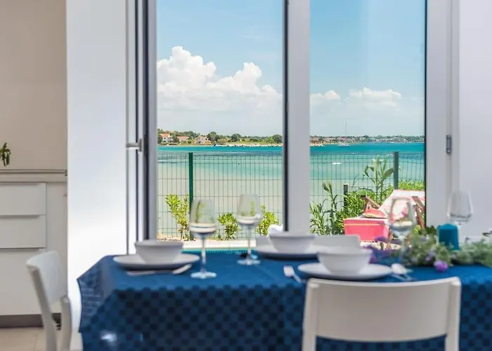 Miri Olive Сasa de vacaciones Privlaka (Zadar)