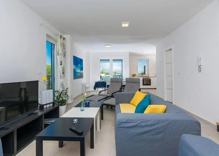 Miri Olive Privlaka (Zadar)