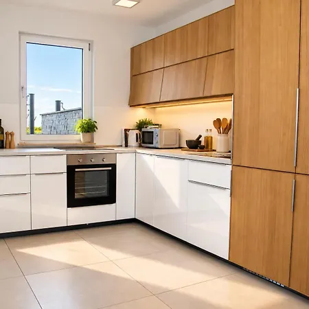 Miri Olive Privlaka (Zadar)